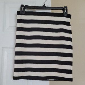Loft XS Black & White Stripe Pencil Skirt Mini